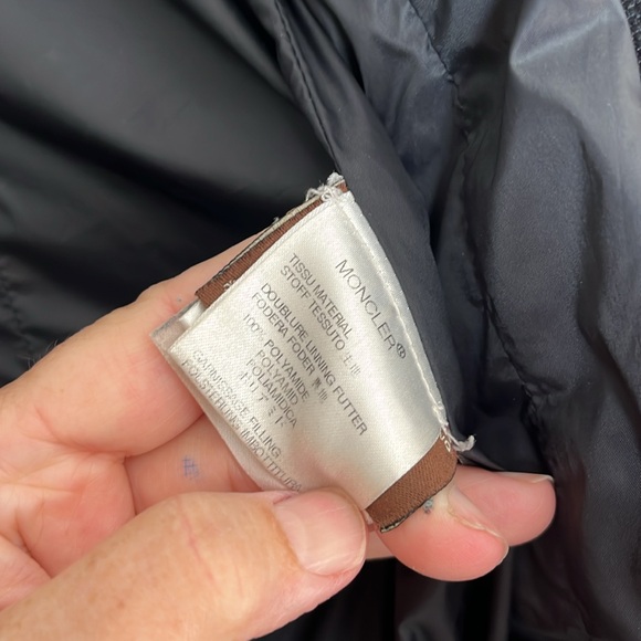 MONCLER LADIES BLACK QUARTER LENGTH JACKET-M—PLEASE READ - Picture 8 of 15